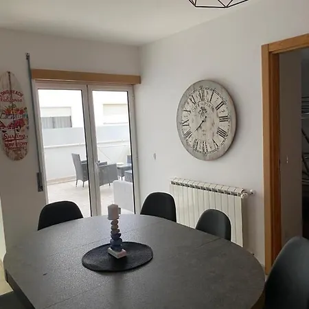 아파트 Sunset House / Casa Por Do Sol