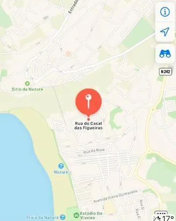 Sunset House / Casa Por Do Sol 아파트 나자레