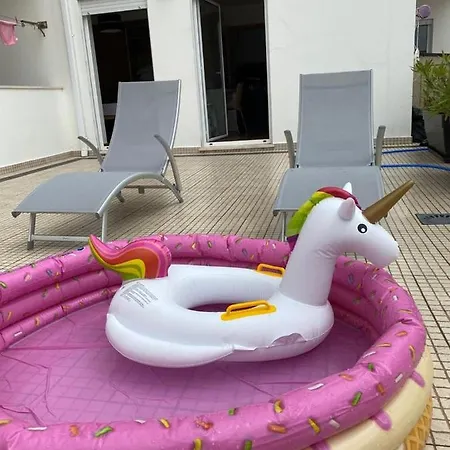 Sunset House / Casa Por Do Sol