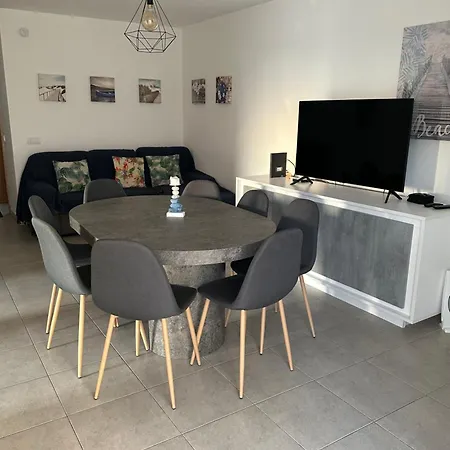 아파트 Sunset House / Casa Por Do Sol