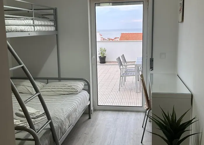 Sunset House / Casa Por Do Sol نازاريه